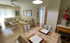 Precioso Apartamento En Salou, Con Servicios.